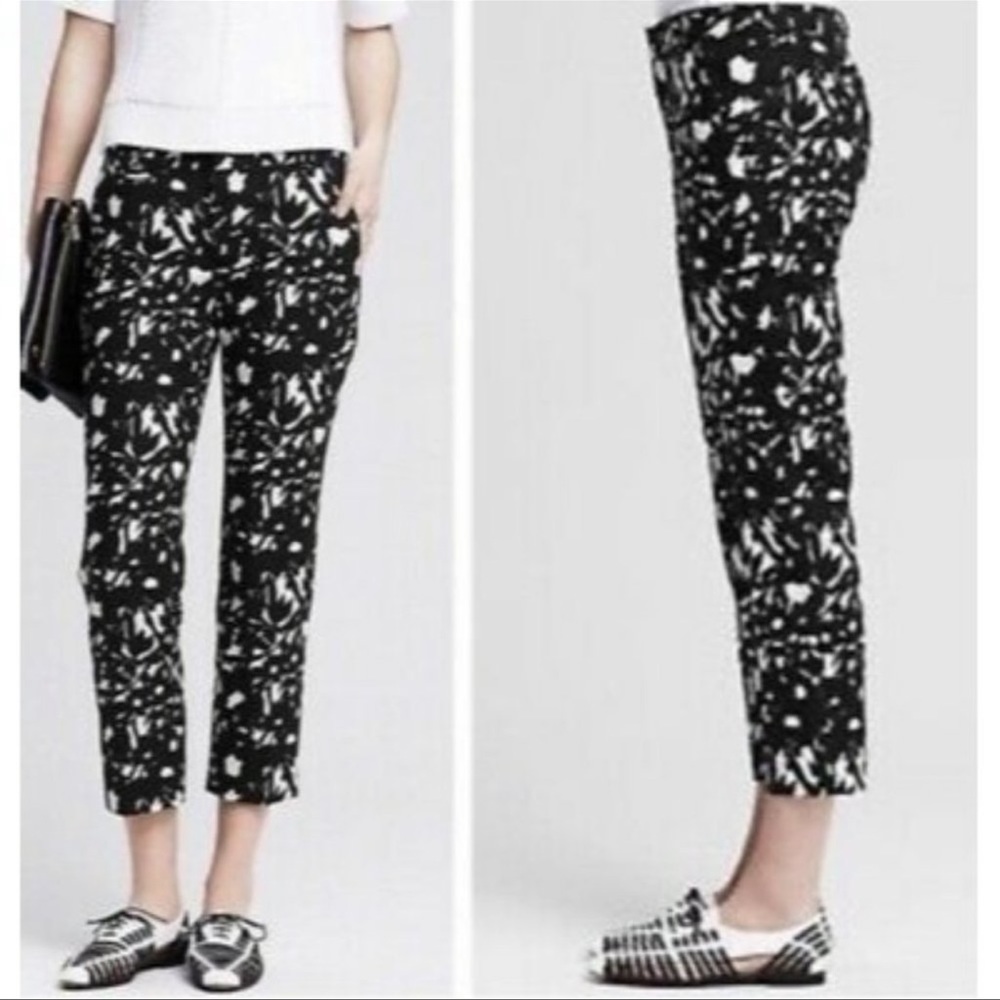 EUC Banana Republic jacquard boy fit cropped pants